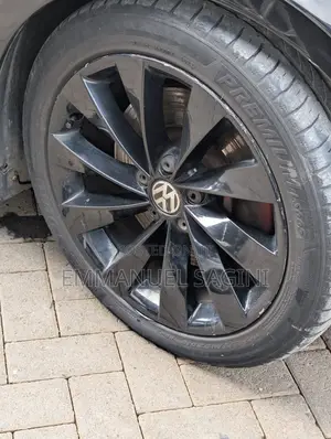 Vw R Line Original Rim+ Tire