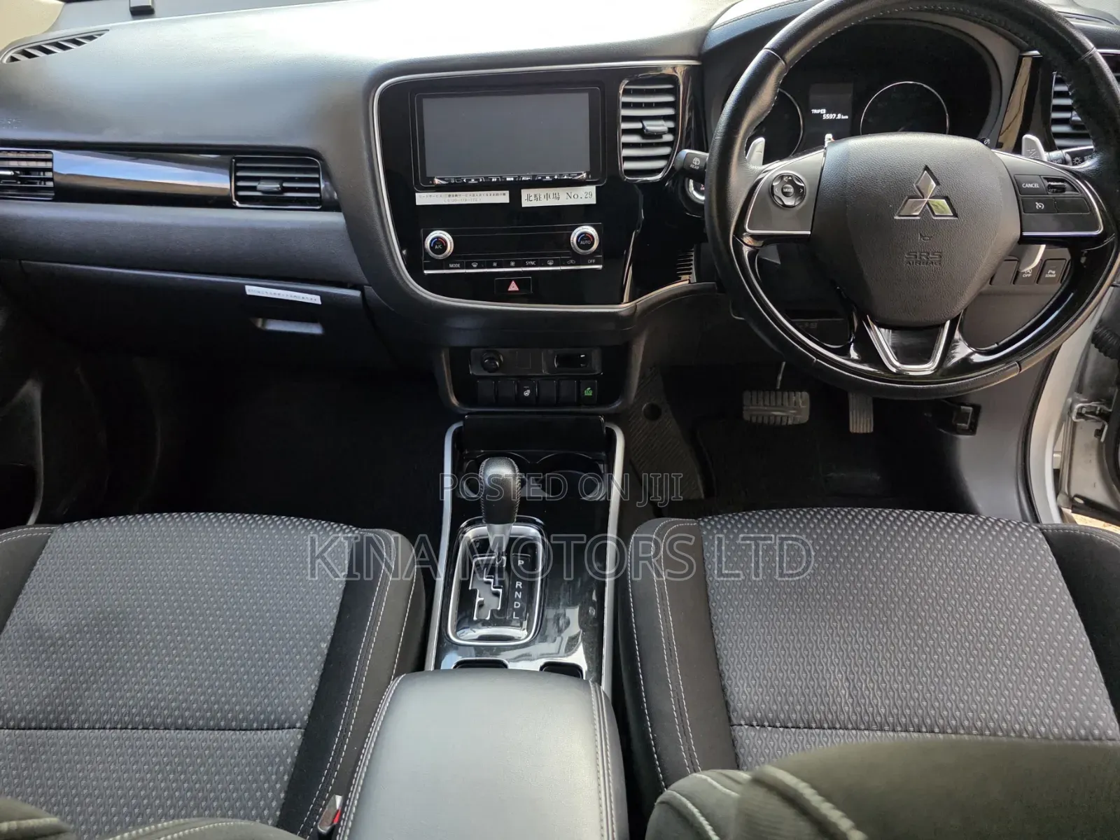 Mitsubishi Outlander 2020 Silver