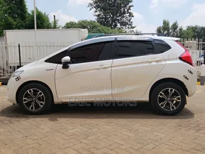 Honda Fit 2017 White