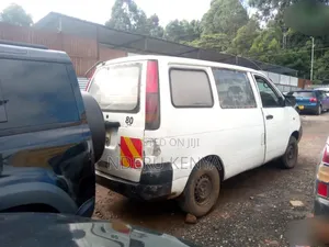 Toyota TownAce 2004 White
