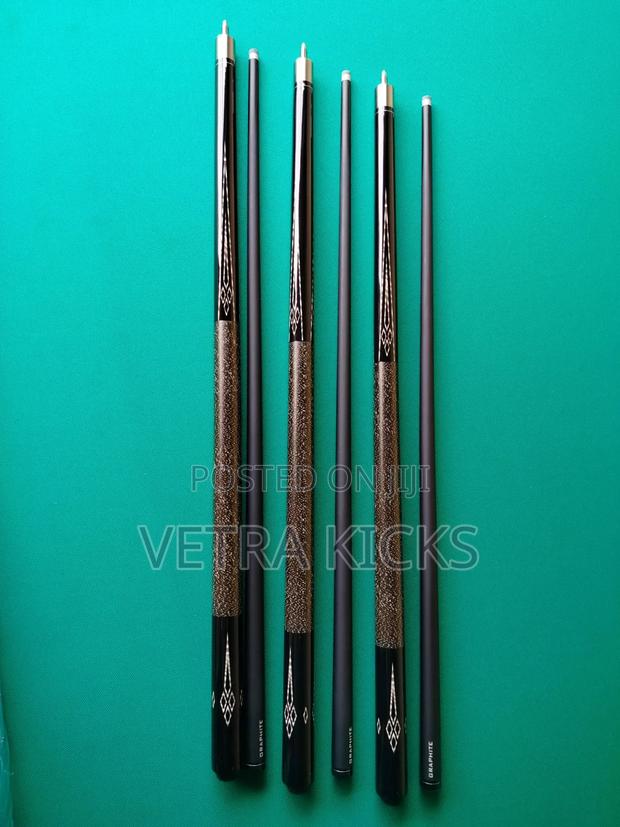 Pool Table Detouchable Cue Stick Available - thumbnail 2