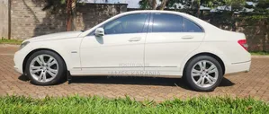 Mercedes-Benz C200 2010 Silver