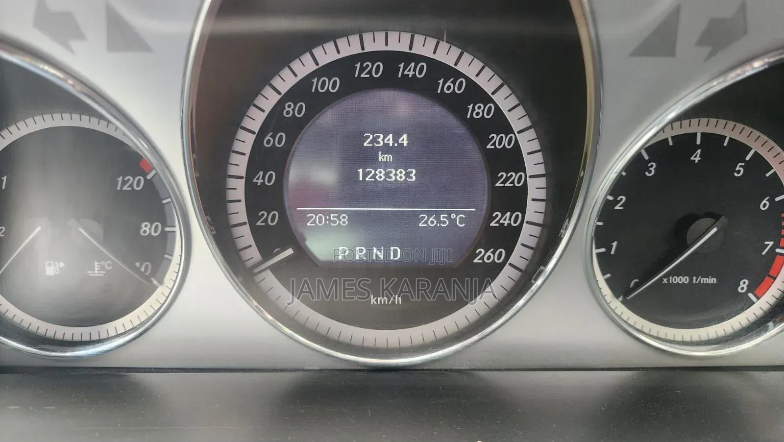 Mercedes-Benz C200 2010 Silver