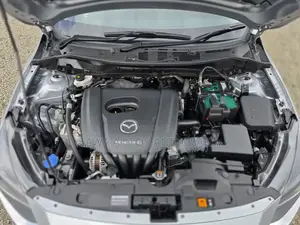 Mazda 2 2019 Silver