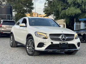 Mercedes-Benz GLC-Class 2019 White