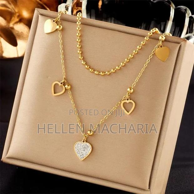 Soft Layered Necklace Simple but So Pretty