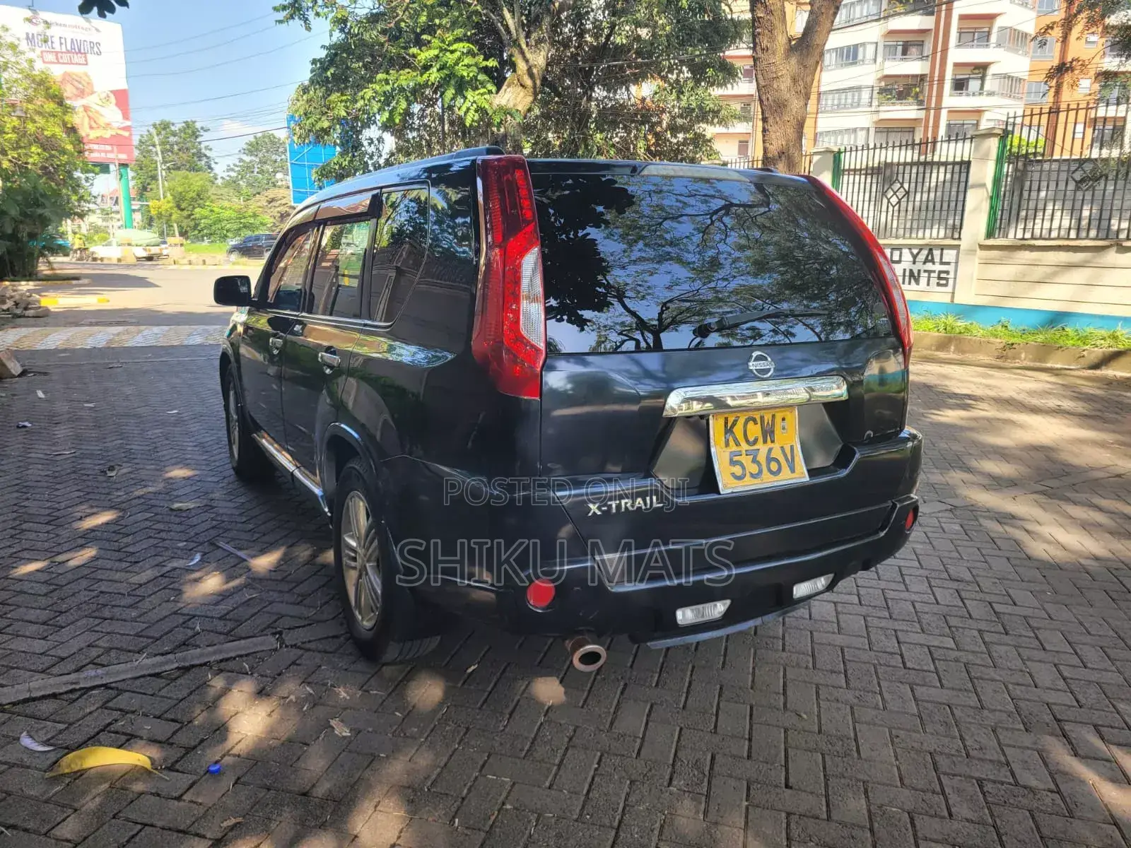 Nissan X-Trail 2012 Black