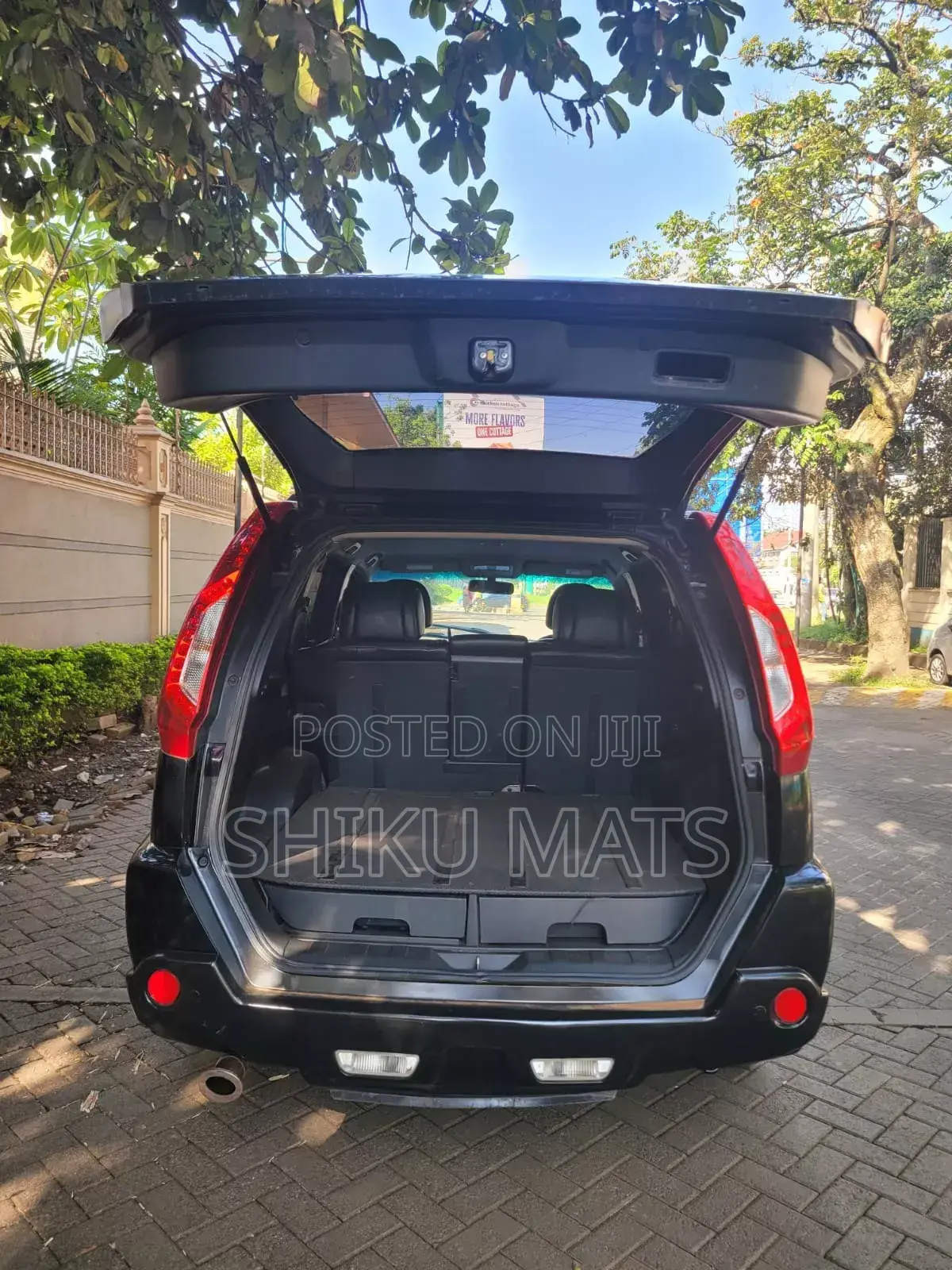 Nissan X-Trail 2012 Black