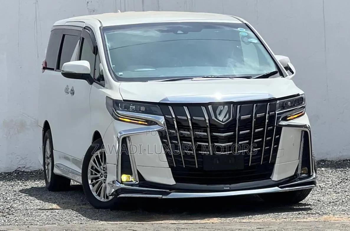 Toyota Alphard 2018 Pearl