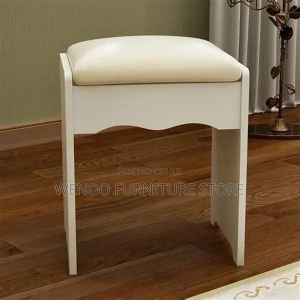 Dressers; Bedroom Vanity Seating Stool Seat - thumbnail 5