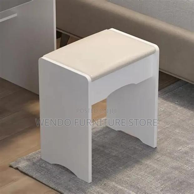 Dressers; Bedroom Vanity Seating Stool Seat - thumbnail 6