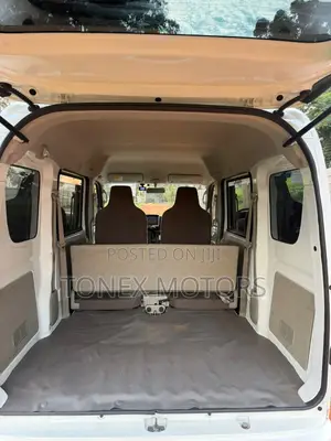 Suzuki Every Wagon 2019 White