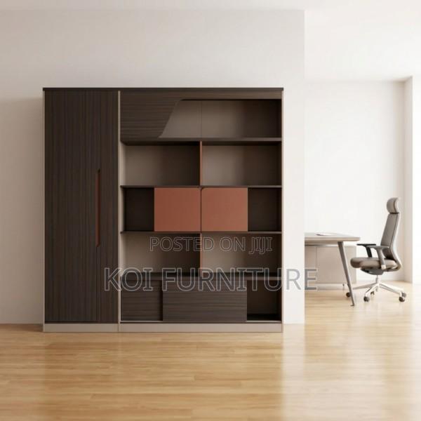 Wall Unit : Modern Two-Tone Imported Executive Wall Unit - thumbnail 2
