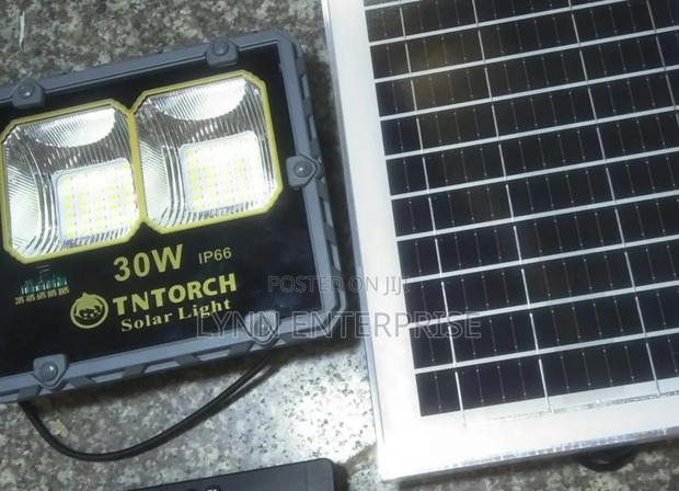 Tnt Torch Solar 30w