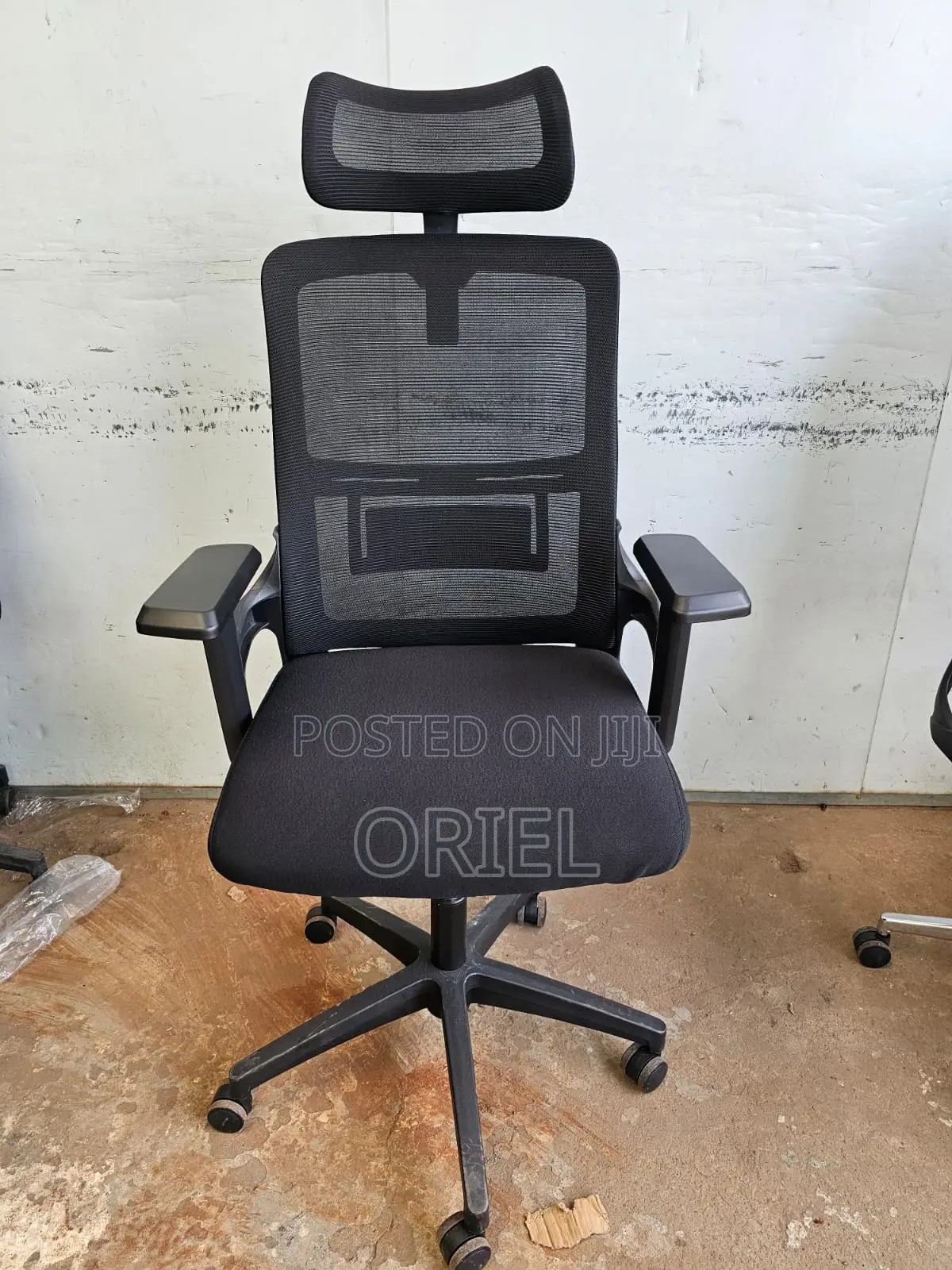 Office Chair : Ergonomic High Back Mesh Chair