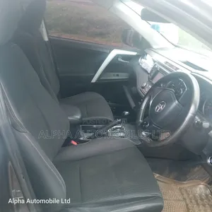 Toyota RAV4 LE 4dr SUV AWD (2.5L 4cyl 6A) 2014 Gray