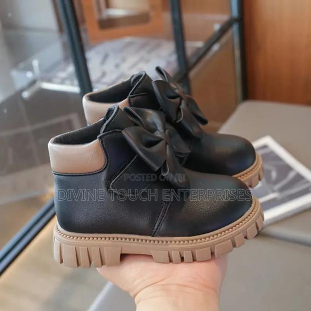Girls Boots - thumbnail 2