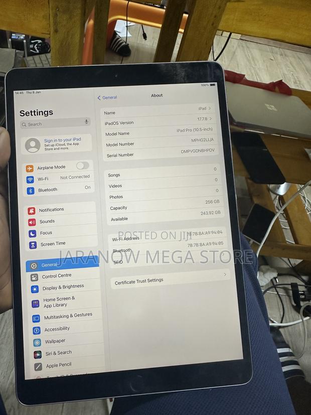 Apple iPad Pro 10.5 (2017) 256 GB Silver - thumbnail 3
