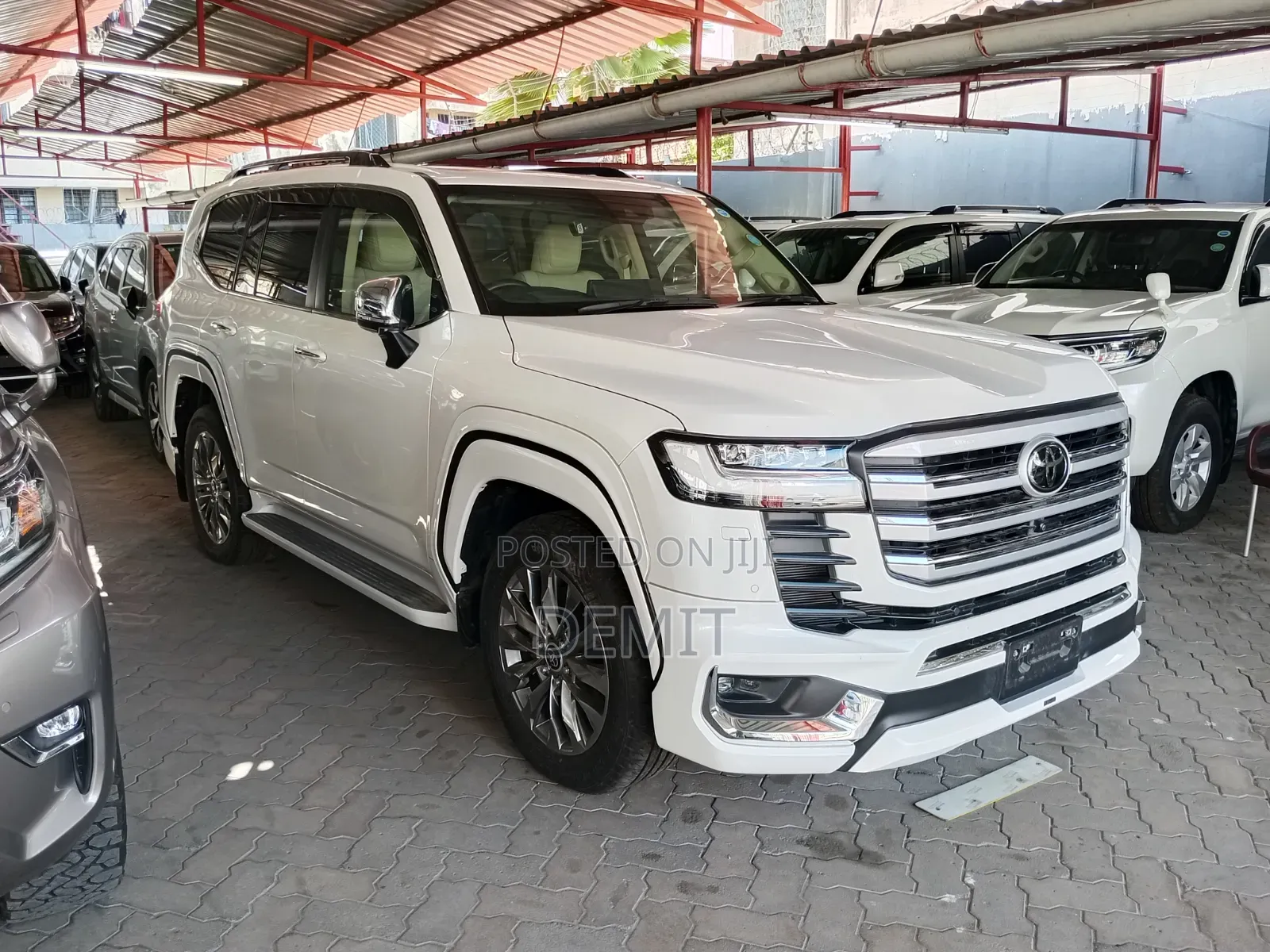 Toyota Land Cruiser 3.5 Petrol 4WD 2022 White