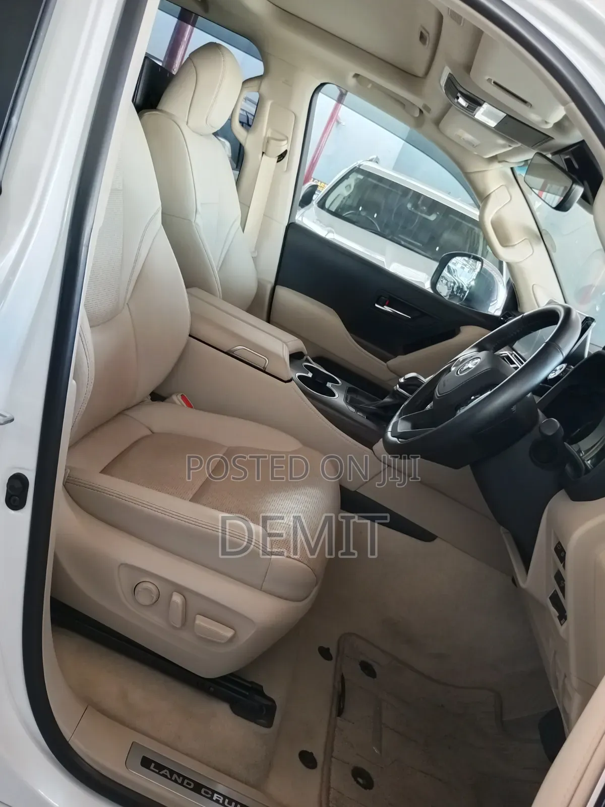 Toyota Land Cruiser 3.5 Petrol 4WD 2022 White