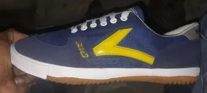 Rubber Shoe