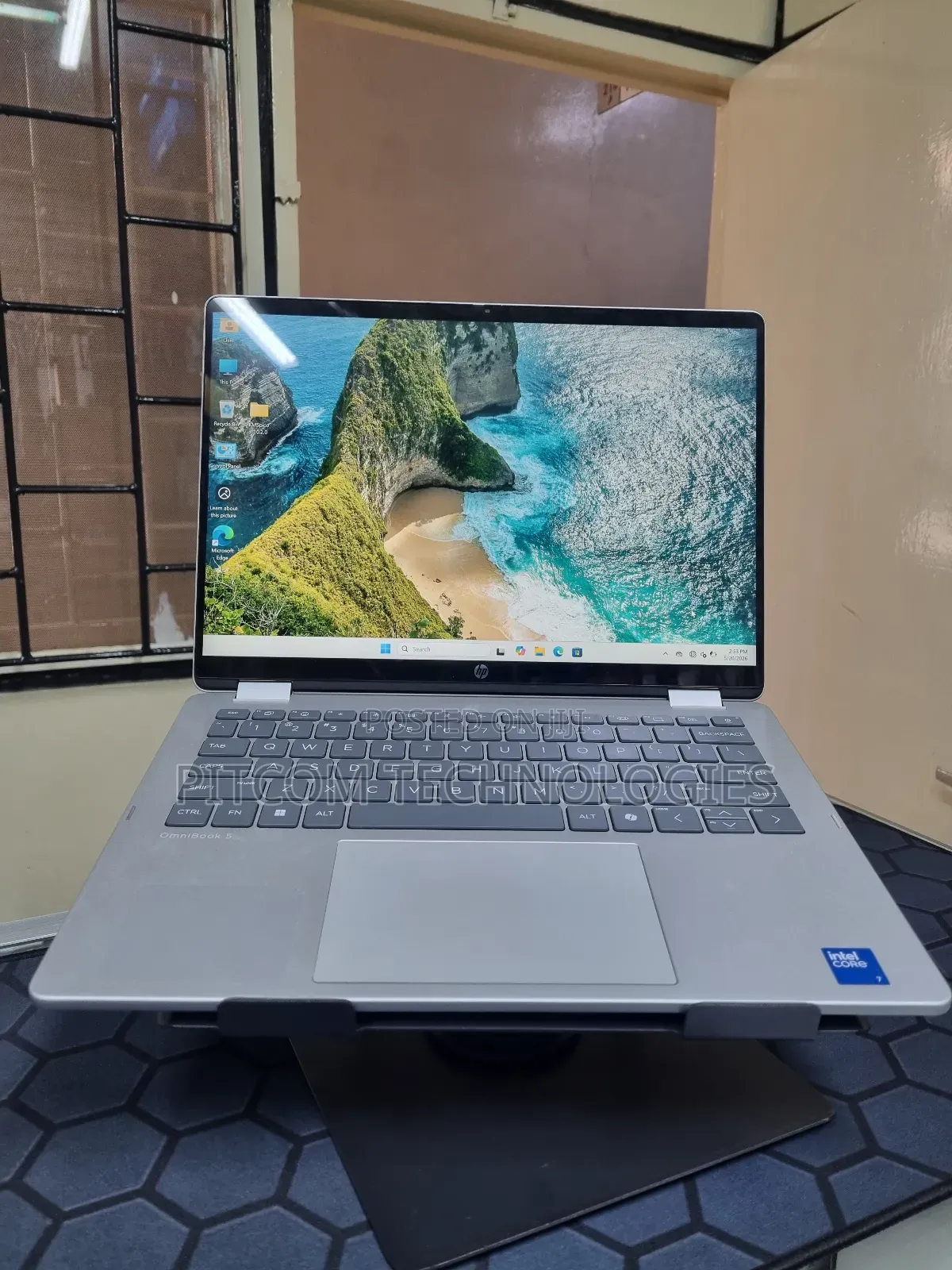 Laptop HP OmniBook 5 Flip 1GB Intel Core 7 SSD 512GB