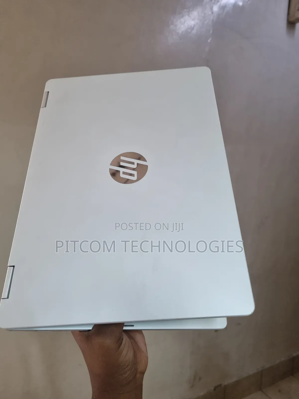 Laptop HP OmniBook 5 Flip 1GB Intel Core 7 SSD 512GB
