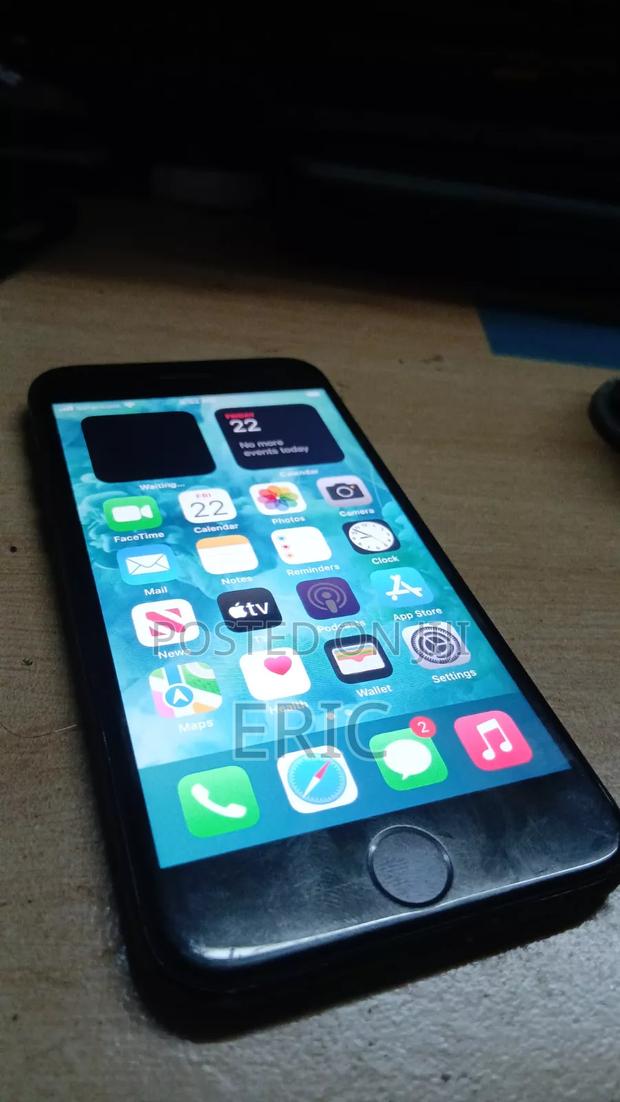 Apple iPhone 7 32 GB Black - thumbnail 2