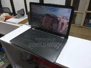 Laptop HP 250 G6 8GB Intel Core i5 HDD+SSD 500GB
