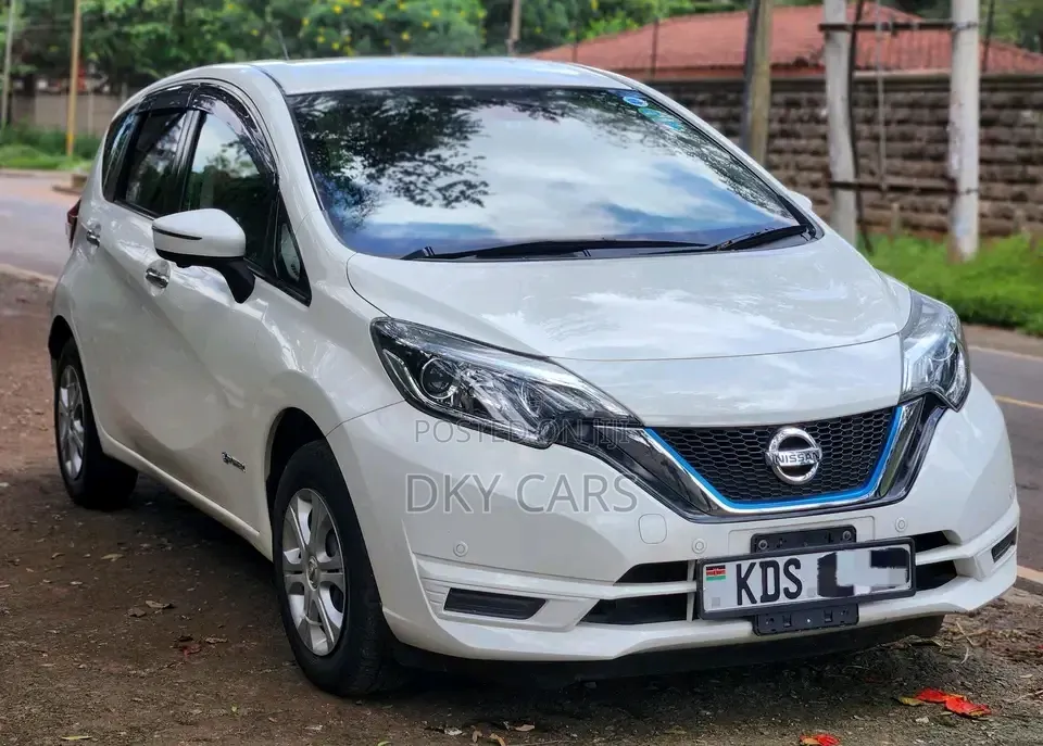 Nissan Note 2017 White