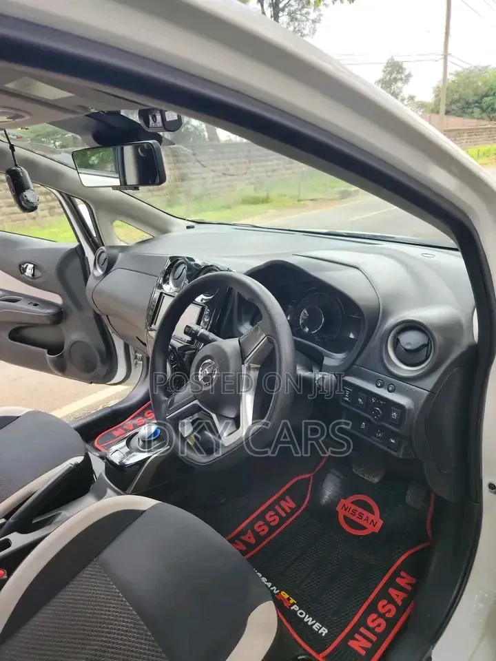 Nissan Note 2017 White