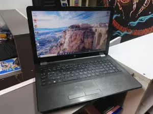 Laptop HP 250 G6 8GB Intel Core i5 HDD+SSD 500GB