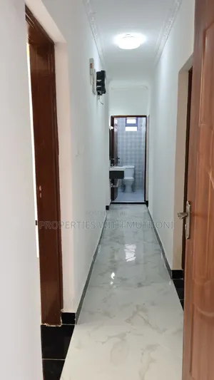 3bdrm Bungalow in Kimbo for sale