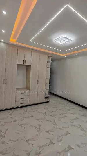 3bdrm Bungalow in Kimbo for sale