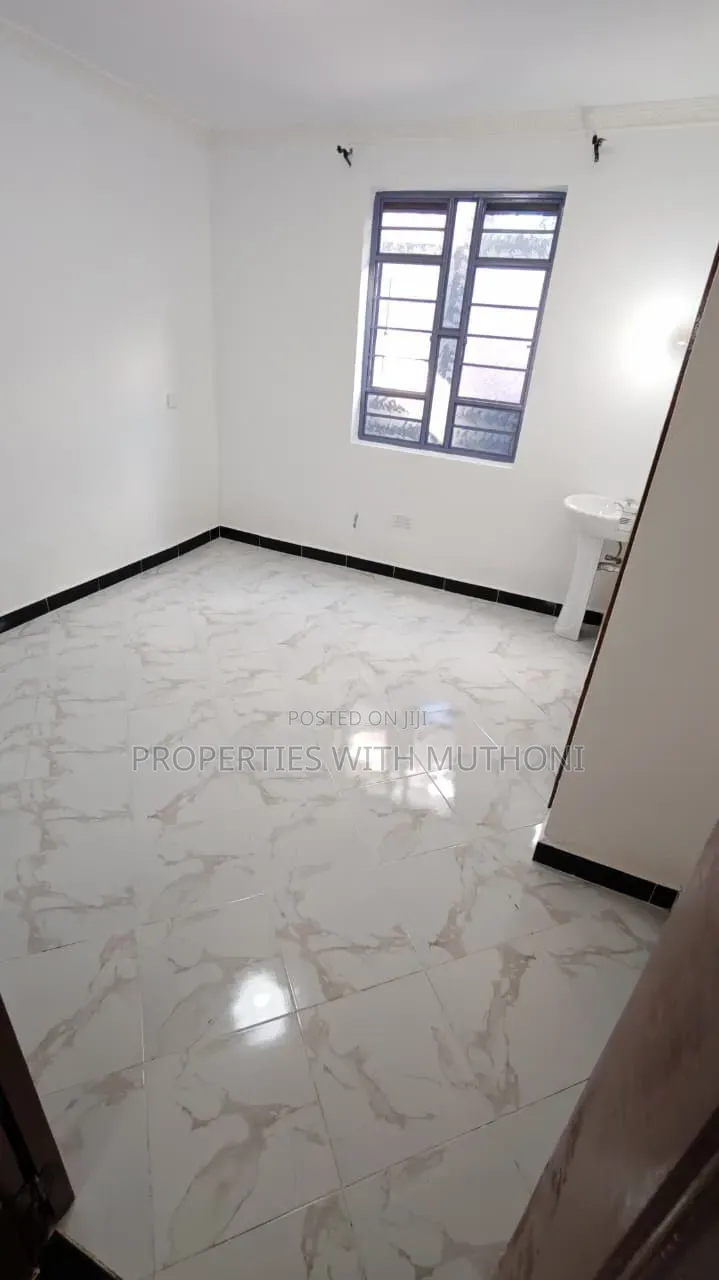 3bdrm Bungalow in Kimbo for sale