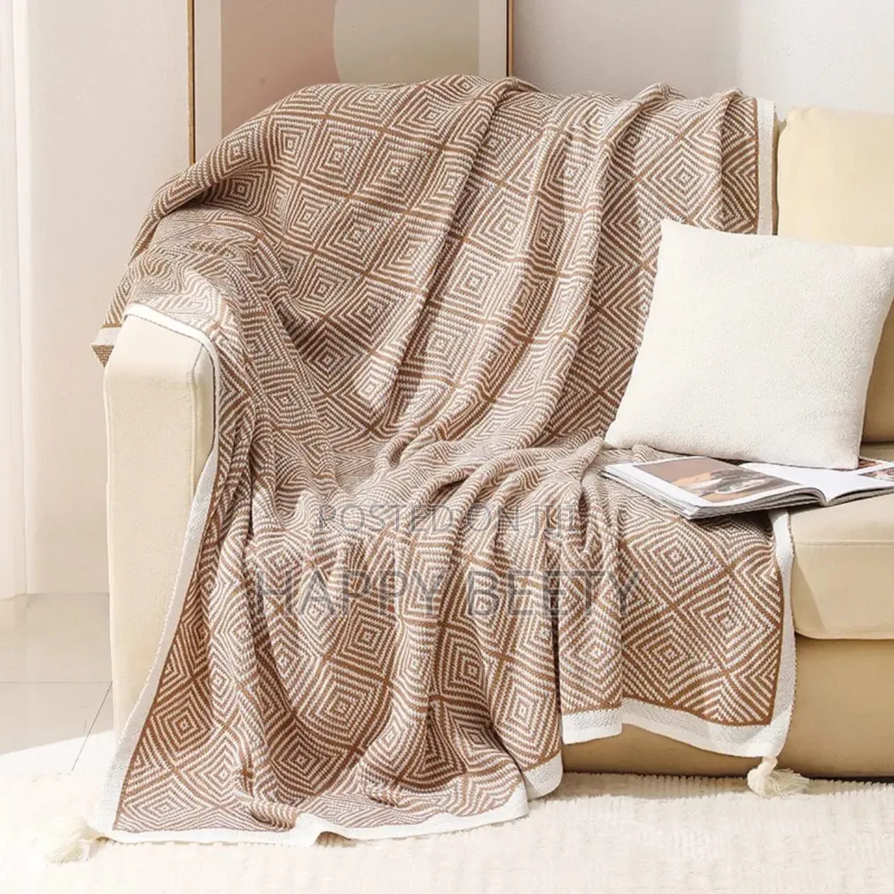Top Notch Quality Knitted Blanket With Pendant/Tassel