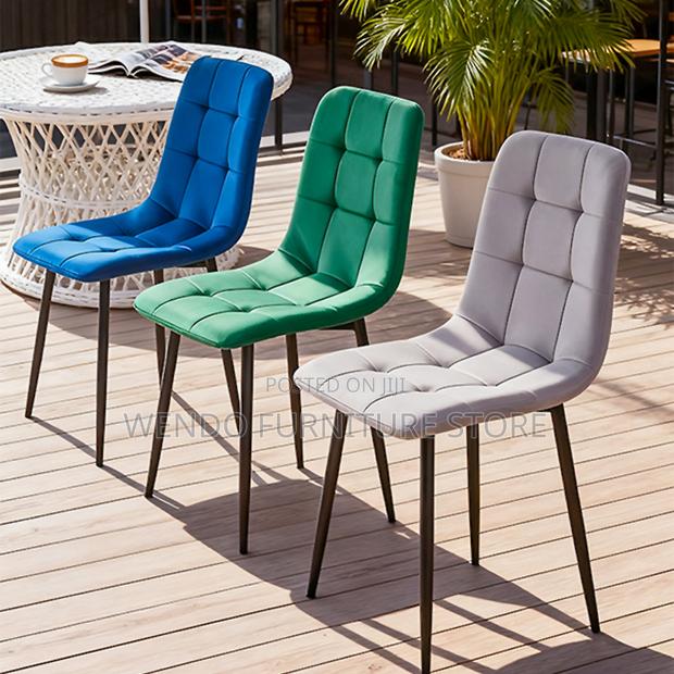 Dining Chairs; Leather Elegant Style Dining Chairs