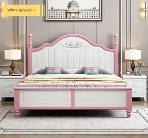 Wooden Bed: Durable Solid Oak Wooden Bed