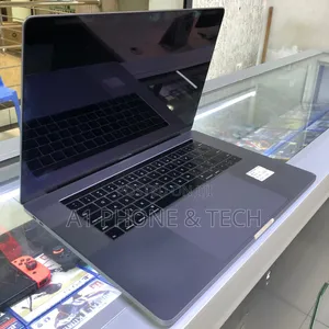 Laptop Apple MacBook Pro 2019 16GB Intel Core i9 SSD 512GB