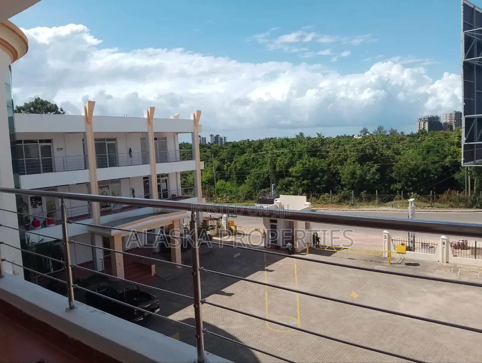 Office Space to Let in Nyali Links Road
