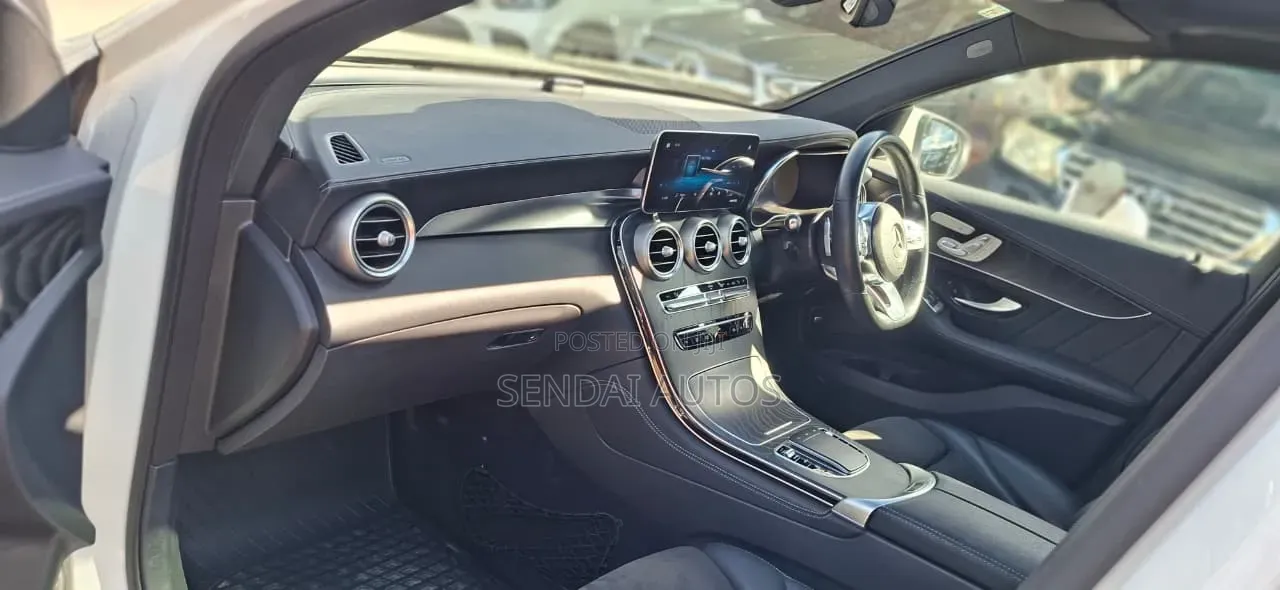 Mercedes-Benz GLC-Class 2019 White