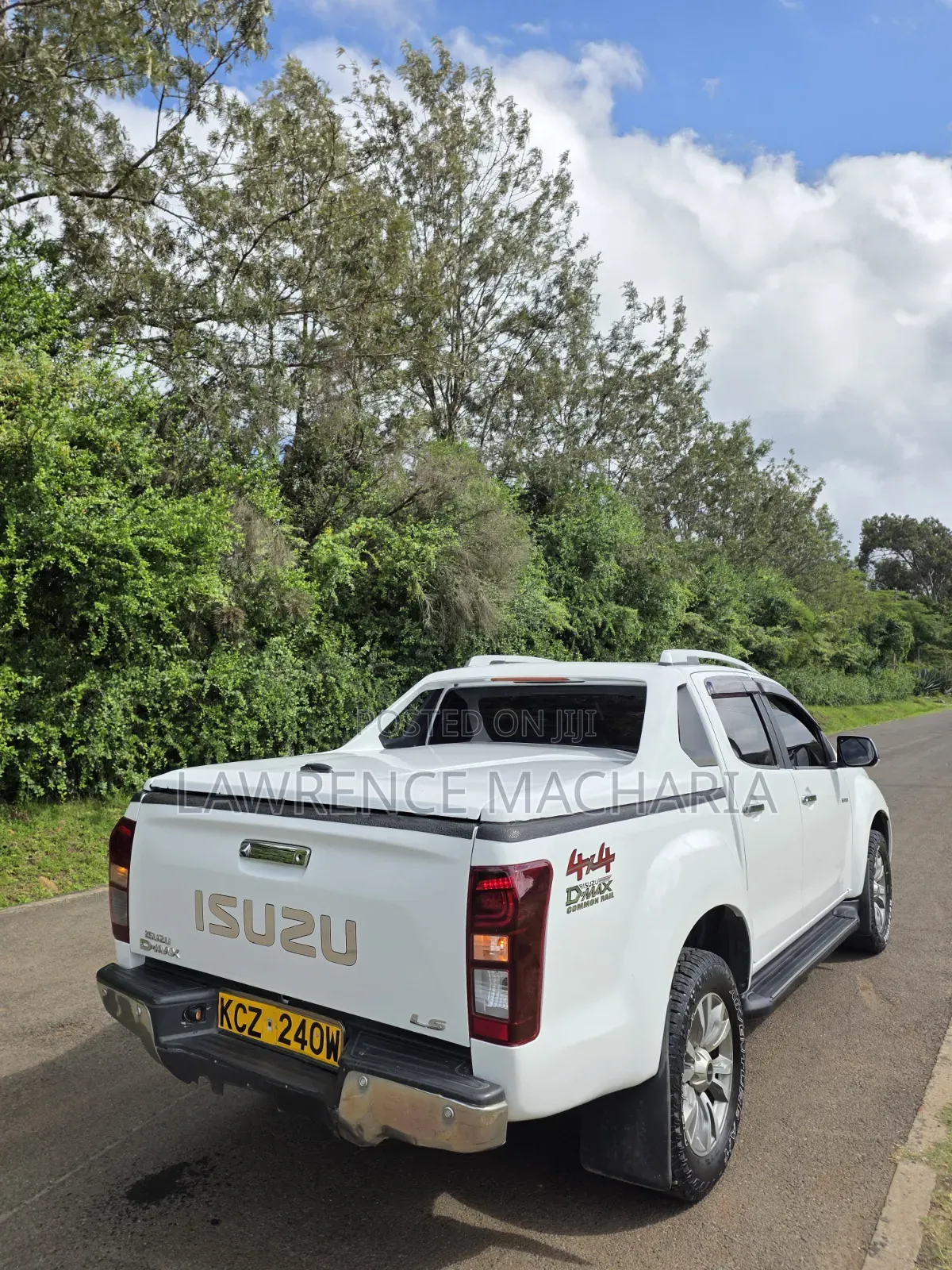 Isuzu D-MAX 2020 White