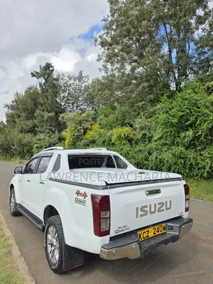 Isuzu D-MAX 2020 White