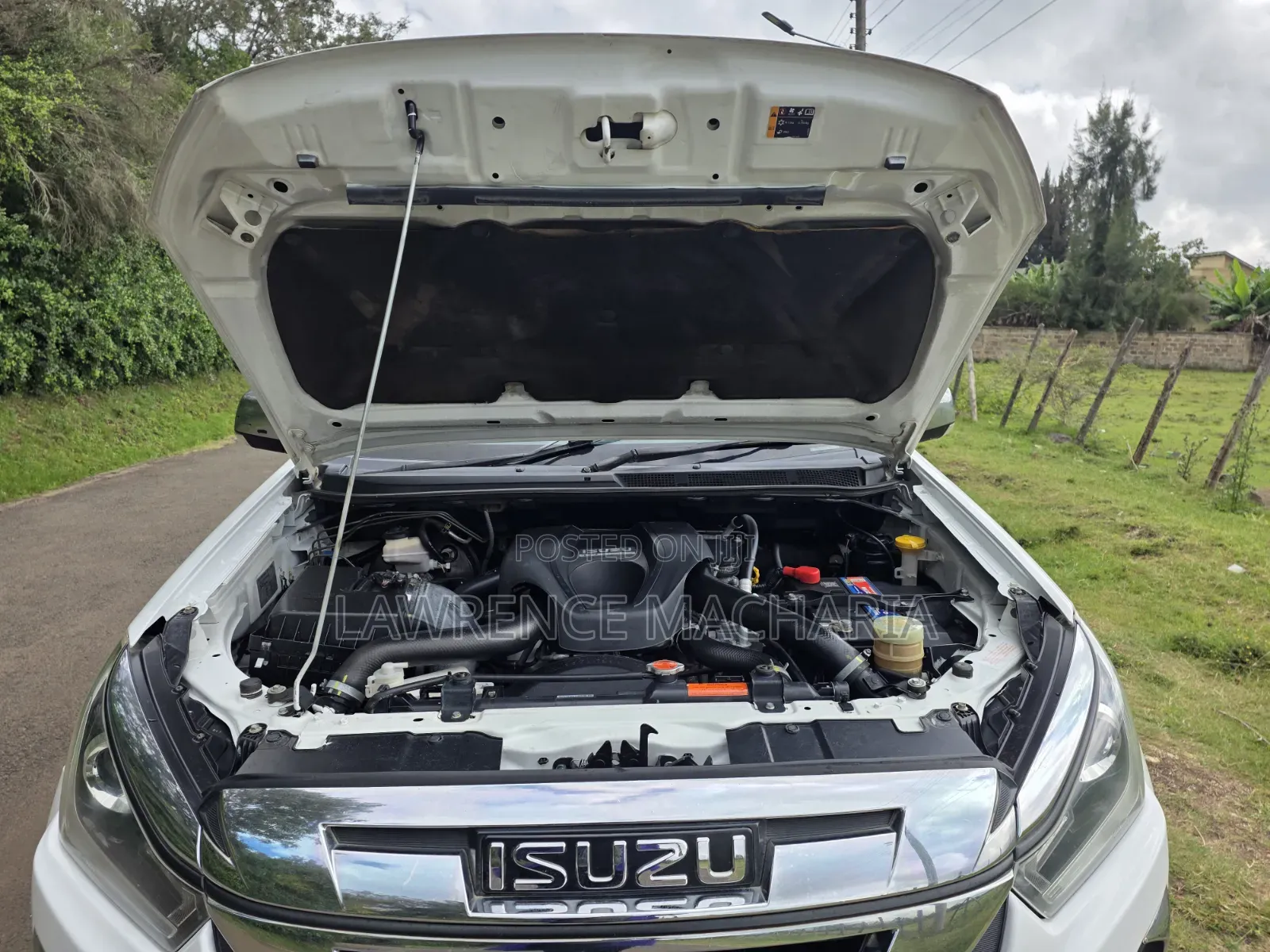 Isuzu D-MAX 2020 White