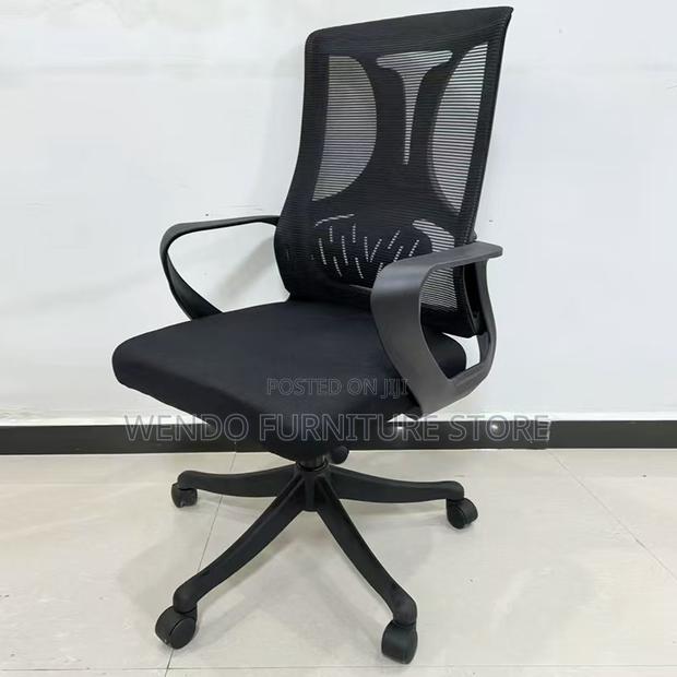 Office Chairs; Ergonomic Swivel Executive Fabric Office Chairs - thumbnail 3