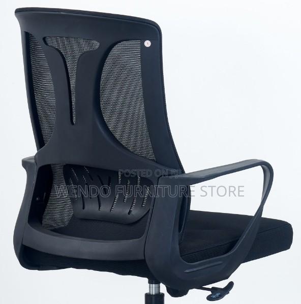 Office Chairs; Ergonomic Swivel Executive Fabric Office Chairs - thumbnail 9