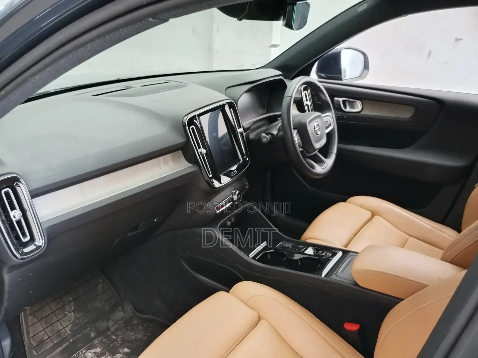 Volvo XC40 T5 Petrol AWD 2019 Gray
