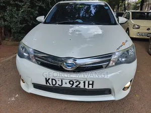 Toyota Corolla Fielder 2015 White