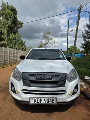 Isuzu D-MAX 2024 White