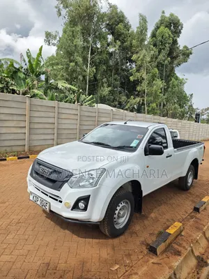 Isuzu D-MAX 2024 White